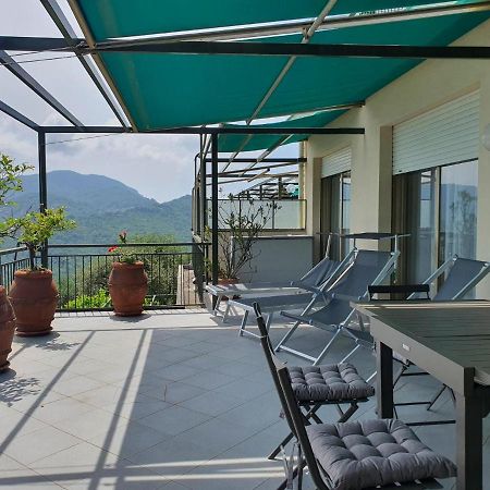 Апартаменты La Terrazza Sul Golfo Рапалло Экстерьер фото