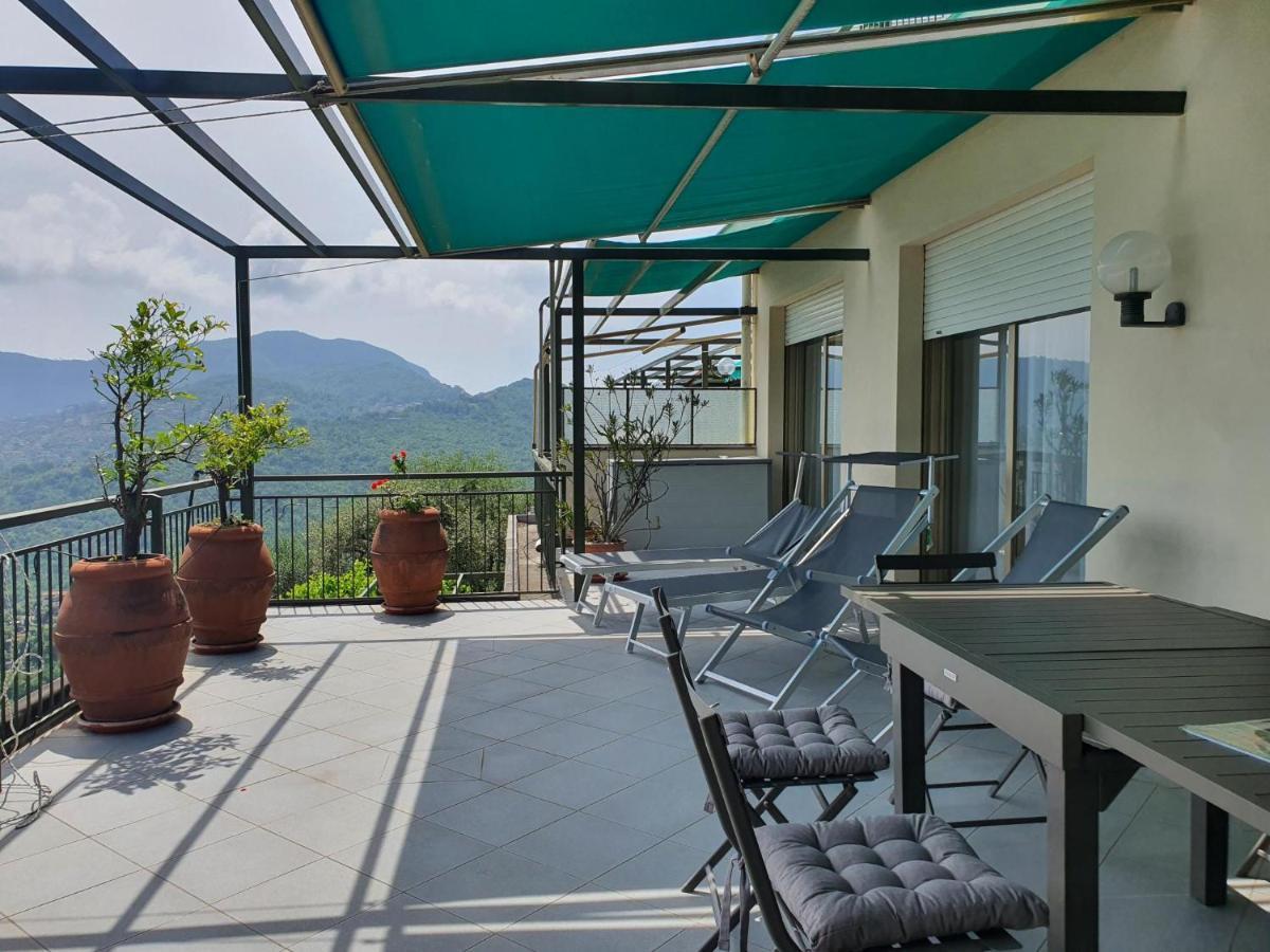 Апартаменты La Terrazza Sul Golfo Рапалло Экстерьер фото
